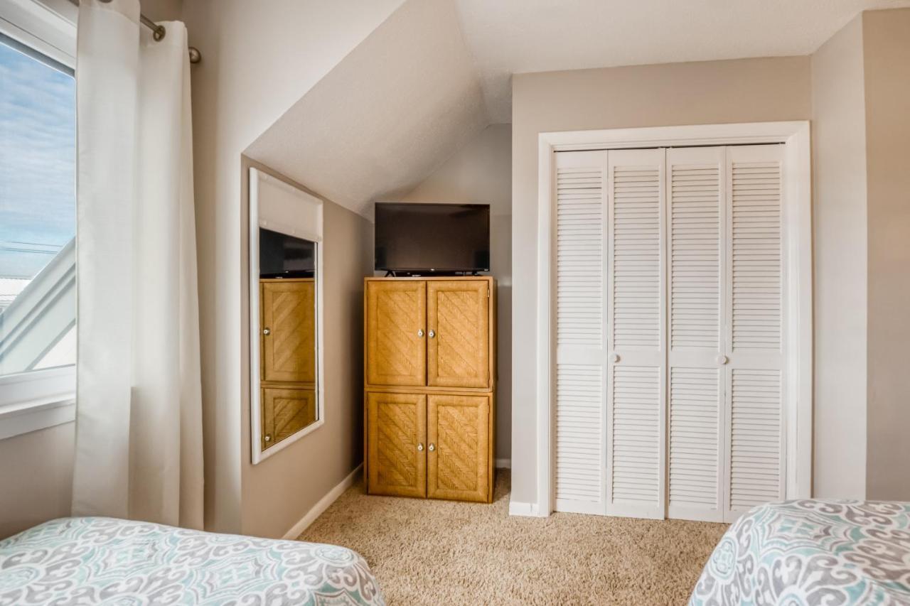 Tybee Lights Apartment ไทบีไอส์แลนด์ ภายนอก รูปภาพ