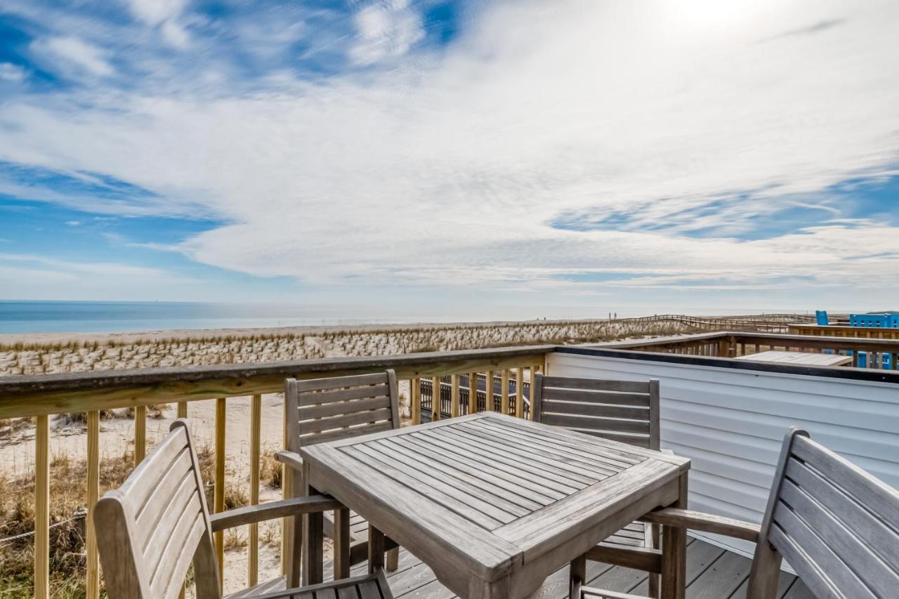 Tybee Lights Apartment ไทบีไอส์แลนด์ ภายนอก รูปภาพ
